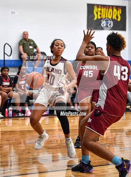 Thumbnail 3 in A&M Consolidated vs Milano (Cotton Christmas Classic) photogallery.