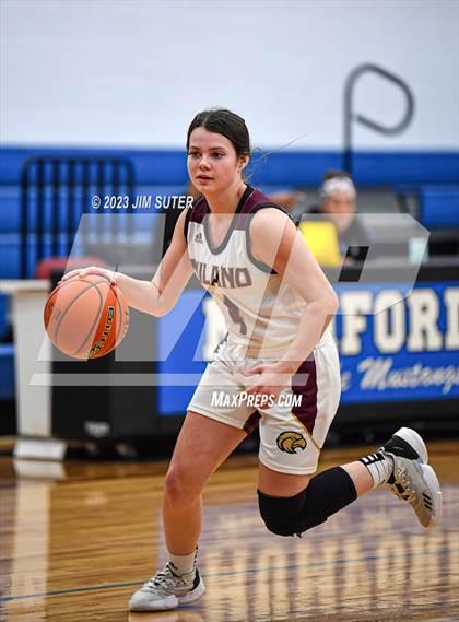 Thumbnail 2 in A&M Consolidated vs Milano (Cotton Christmas Classic) photogallery.