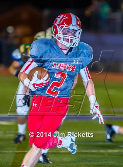 Thumbnail 1 in Hico vs Dublin photogallery.