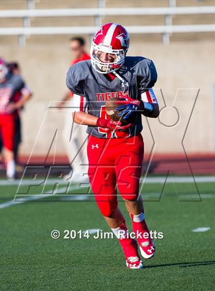 Thumbnail 2 in Hico vs Dublin photogallery.