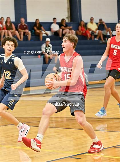 Thumbnail 1 in Northside Christian vs Admiral Farragut  (The Hoop Vibe) photogallery.