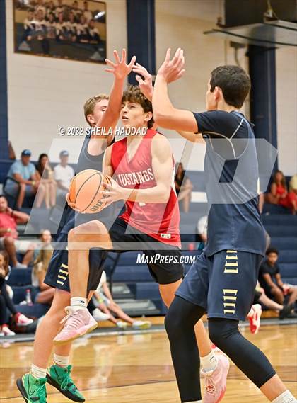 Thumbnail 1 in Northside Christian vs Admiral Farragut  (The Hoop Vibe) photogallery.