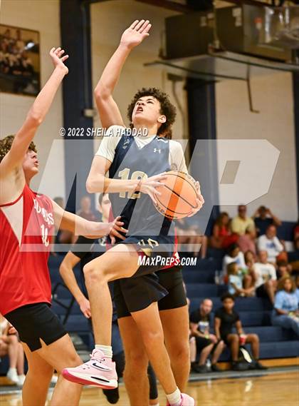 Thumbnail 3 in Northside Christian vs Admiral Farragut  (The Hoop Vibe) photogallery.