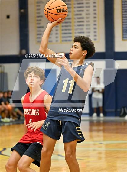 Thumbnail 1 in Northside Christian vs Admiral Farragut  (The Hoop Vibe) photogallery.