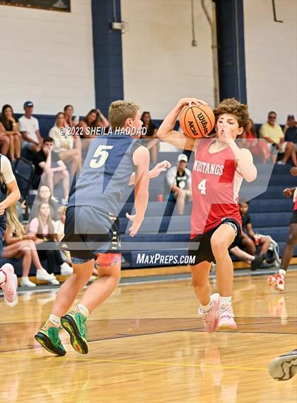 Thumbnail 2 in Northside Christian vs Admiral Farragut  (The Hoop Vibe) photogallery.
