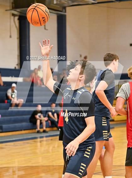 Thumbnail 1 in Northside Christian vs Admiral Farragut  (The Hoop Vibe) photogallery.