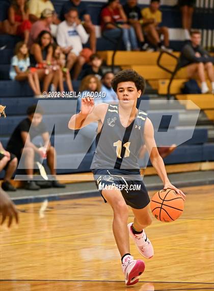 Thumbnail 1 in Northside Christian vs Admiral Farragut  (The Hoop Vibe) photogallery.
