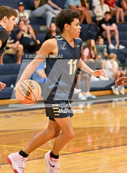 Thumbnail 3 in Northside Christian vs Admiral Farragut  (The Hoop Vibe) photogallery.