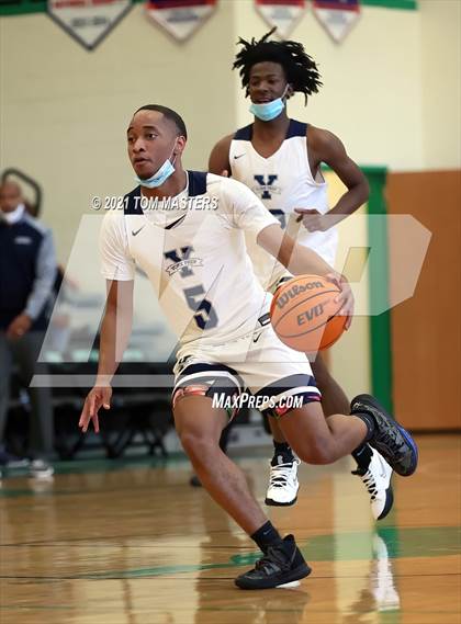 Thumbnail 2 in Providence Day @ York Prep photogallery.