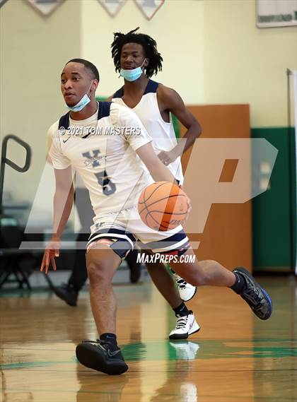 Thumbnail 1 in Providence Day @ York Prep photogallery.
