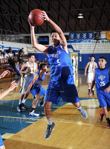 Thumbnail 3 in Alhambra vs San Gabriel (San Marino Tournament) photogallery.