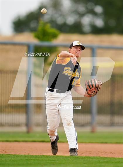 Thumbnail 2 in Bradshaw Christian vs. Hughson (CIF SJS D5 Final) photogallery.