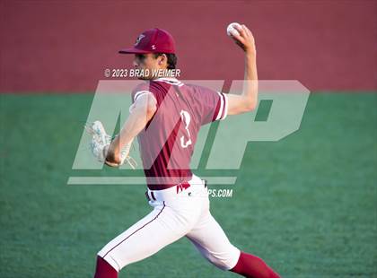 Thumbnail 1 in E.D. White vs Archbishop Rummel (Mike Miley Stadium) photogallery.