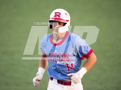 Thumbnail 3 in E.D. White vs Archbishop Rummel (Mike Miley Stadium) photogallery.