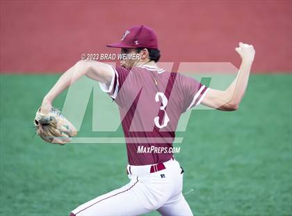 Thumbnail 3 in E.D. White vs Archbishop Rummel (Mike Miley Stadium) photogallery.