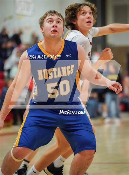 Thumbnail 1 in Lund vs. Elko  photogallery.