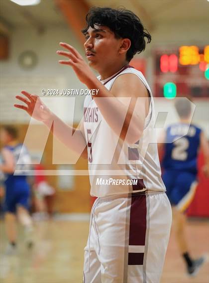 Thumbnail 3 in Lund vs. Elko  photogallery.