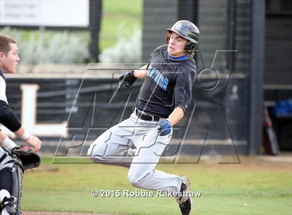 Thumbnail 2 in Crandall vs. Spring Hill (UIL 4A Region 2 Area Playoff) photogallery.