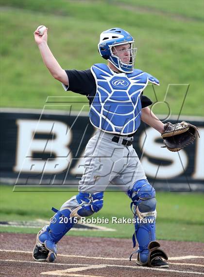 Thumbnail 2 in Crandall vs. Spring Hill (UIL 4A Region 2 Area Playoff) photogallery.