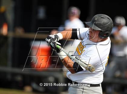 Thumbnail 2 in Crandall vs. Spring Hill (UIL 4A Region 2 Area Playoff) photogallery.