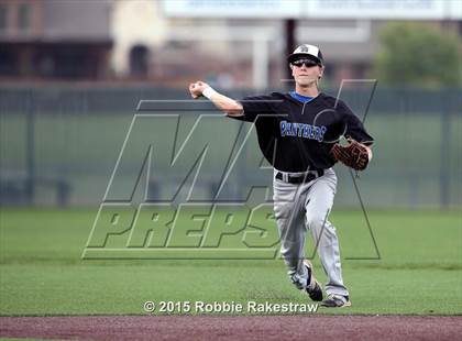 Thumbnail 2 in Crandall vs. Spring Hill (UIL 4A Region 2 Area Playoff) photogallery.