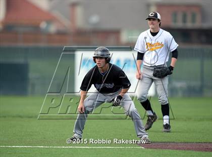 Thumbnail 2 in Crandall vs. Spring Hill (UIL 4A Region 2 Area Playoff) photogallery.