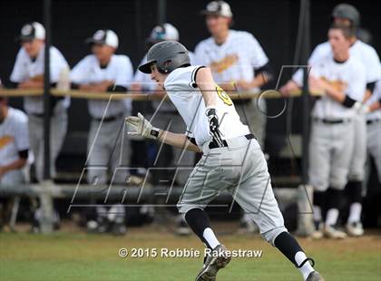 Thumbnail 2 in Crandall vs. Spring Hill (UIL 4A Region 2 Area Playoff) photogallery.