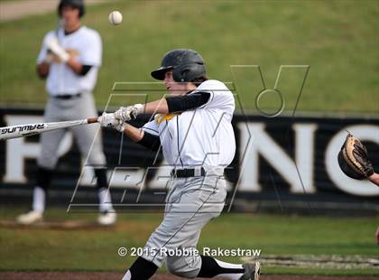 Thumbnail 2 in Crandall vs. Spring Hill (UIL 4A Region 2 Area Playoff) photogallery.