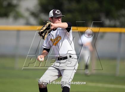 Thumbnail 3 in Crandall vs. Spring Hill (UIL 4A Region 2 Area Playoff) photogallery.