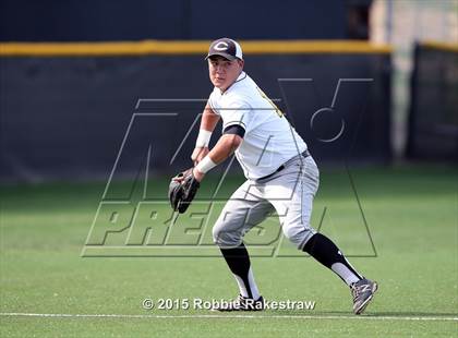 Thumbnail 3 in Crandall vs. Spring Hill (UIL 4A Region 2 Area Playoff) photogallery.