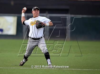 Thumbnail 1 in Crandall vs. Spring Hill (UIL 4A Region 2 Area Playoff) photogallery.