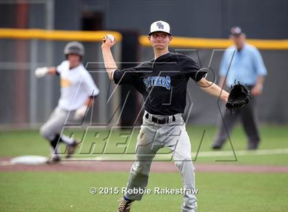 Thumbnail 1 in Crandall vs. Spring Hill (UIL 4A Region 2 Area Playoff) photogallery.