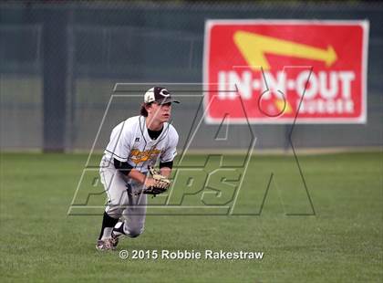 Thumbnail 1 in Crandall vs. Spring Hill (UIL 4A Region 2 Area Playoff) photogallery.