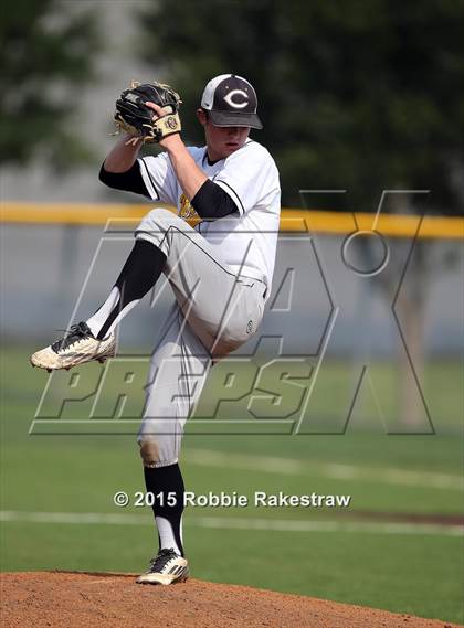 Thumbnail 1 in Crandall vs. Spring Hill (UIL 4A Region 2 Area Playoff) photogallery.