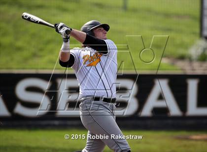 Thumbnail 2 in Crandall vs. Spring Hill (UIL 4A Region 2 Area Playoff) photogallery.