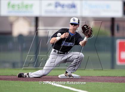 Thumbnail 2 in Crandall vs. Spring Hill (UIL 4A Region 2 Area Playoff) photogallery.