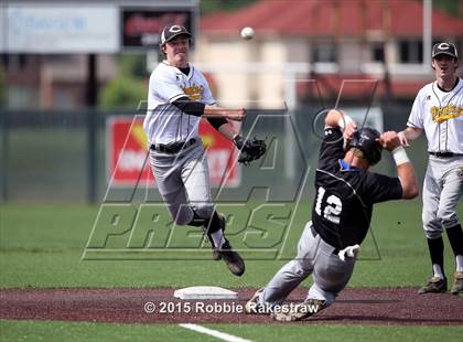 Thumbnail 3 in Crandall vs. Spring Hill (UIL 4A Region 2 Area Playoff) photogallery.