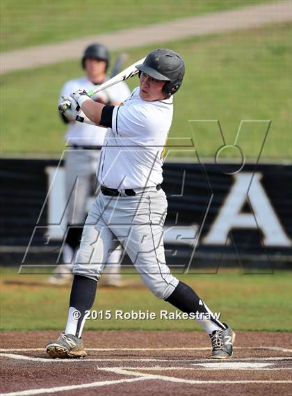 Thumbnail 3 in Crandall vs. Spring Hill (UIL 4A Region 2 Area Playoff) photogallery.