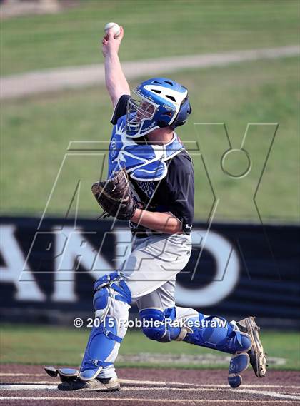 Thumbnail 3 in Crandall vs. Spring Hill (UIL 4A Region 2 Area Playoff) photogallery.