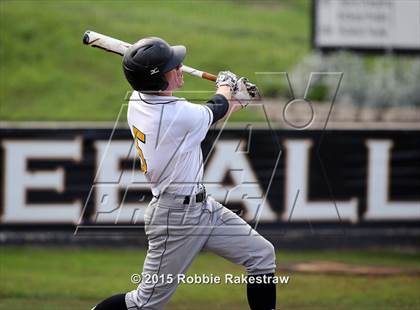 Thumbnail 2 in Crandall vs. Spring Hill (UIL 4A Region 2 Area Playoff) photogallery.