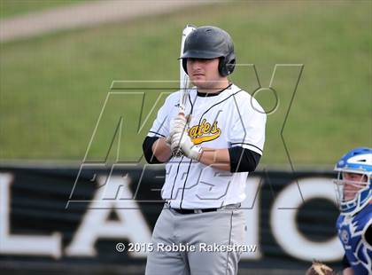 Thumbnail 2 in Crandall vs. Spring Hill (UIL 4A Region 2 Area Playoff) photogallery.