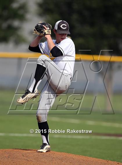 Thumbnail 2 in Crandall vs. Spring Hill (UIL 4A Region 2 Area Playoff) photogallery.