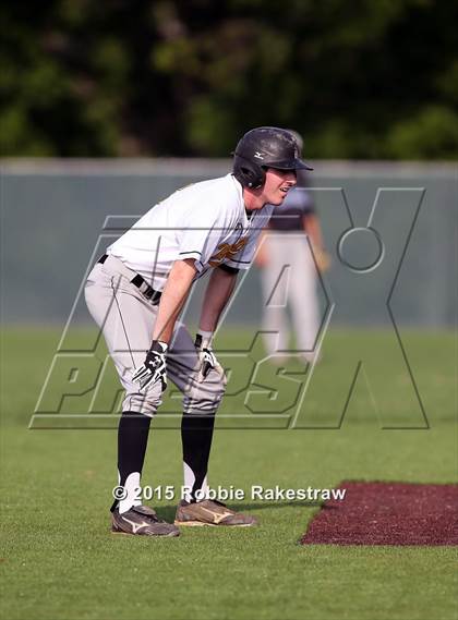 Thumbnail 2 in Crandall vs. Spring Hill (UIL 4A Region 2 Area Playoff) photogallery.