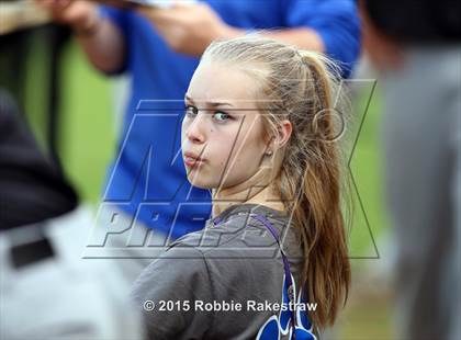 Thumbnail 2 in Crandall vs. Spring Hill (UIL 4A Region 2 Area Playoff) photogallery.