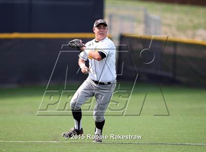 Thumbnail 2 in Crandall vs. Spring Hill (UIL 4A Region 2 Area Playoff) photogallery.