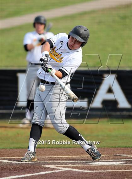 Thumbnail 2 in Crandall vs. Spring Hill (UIL 4A Region 2 Area Playoff) photogallery.