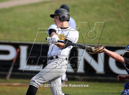 Thumbnail 2 in Crandall vs. Spring Hill (UIL 4A Region 2 Area Playoff) photogallery.