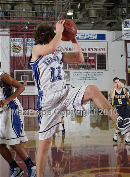 Thumbnail 2 in Orland vs. Sutter (CIF NS D4 Final) photogallery.