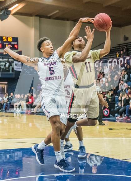Thumbnail 3 in Modesto Christian vs. Salesian College Preparatory (MLK Classic at St. Mary's College) photogallery.