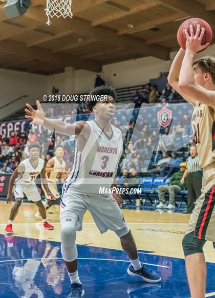 Thumbnail 2 in Modesto Christian vs. Salesian College Preparatory (MLK Classic at St. Mary's College) photogallery.